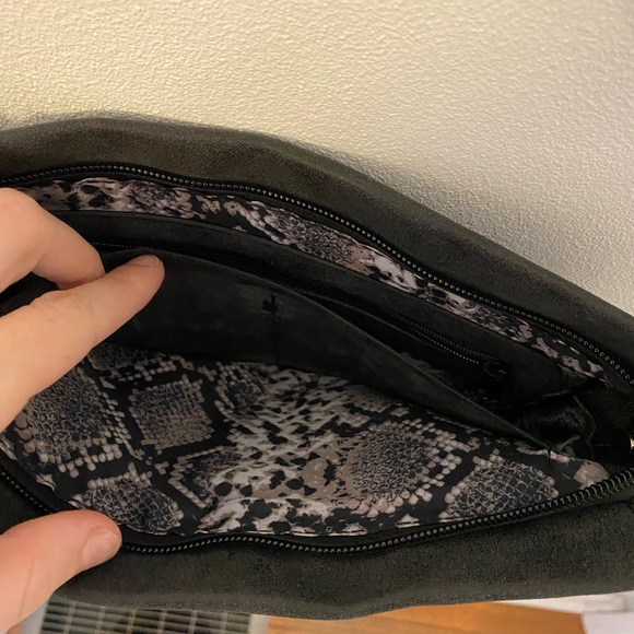 NWT nicole miller snakeskin purse!! - Picture 6 of 9